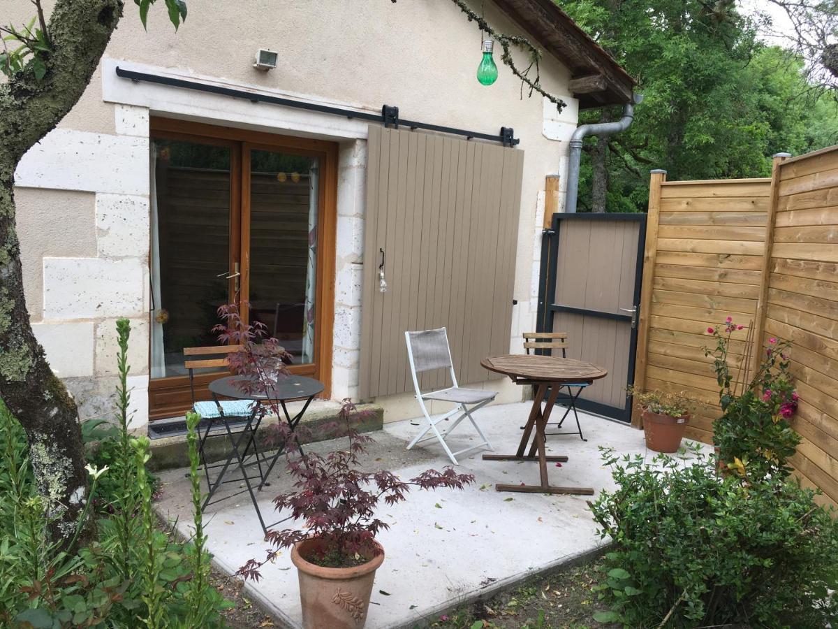 Maison Perigord Vert Piscine Et Spa La Roche-Chalais Екстер'єр фото